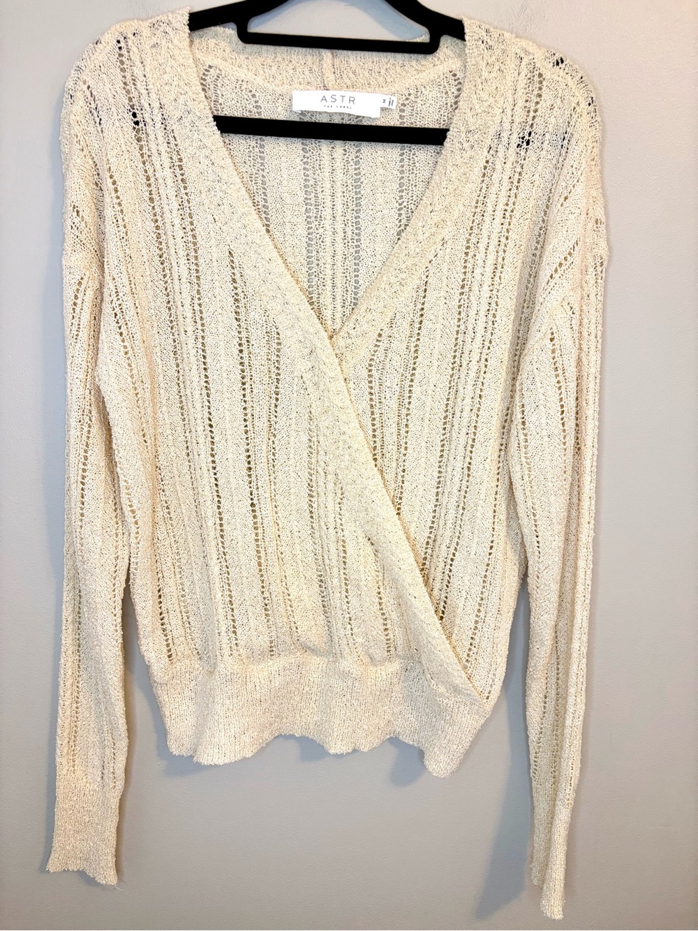 ASTR The Label Cream Open Knit Surplice Sweater Women’s Medium